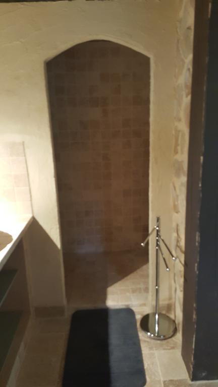 Le Donjon Des Combes Et Son Spa Fayence Quarto foto