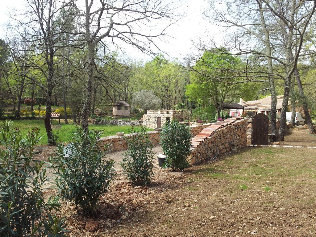 Le Donjon Des Combes Et Son Spa Fayence Quarto foto